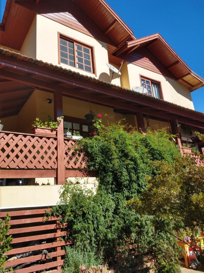 Hospedagem Dona Tania Canela Exterior foto